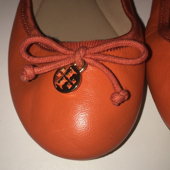 Tory Burch Minnie Ballet Flats - Picture 4 of 5